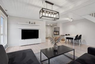 ModernTownhouse Near Oslo,Fjord,Marka,All Day Sun - 0