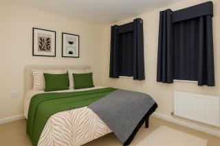 Large Contractor House - 6 Bedrooms - 8