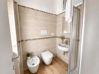 OFFERTA Estate a 70m dal Mare 2 Suite 2 Bagni con Balconi in Centro Pescara - 3