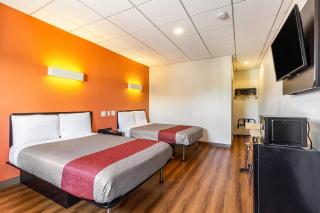 Hotel Elizabeth Near Newark Liberty International Airport New Jersey - 1