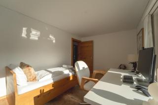 Luxury Chalet in Laax with Stunning Views - 3