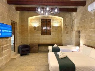 Carmena Farmhouse W/Pool&Jacuz byArcoCollection - 7