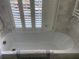 Canterbury City Centre 2 Bed Apartment with Cathedral View - 2