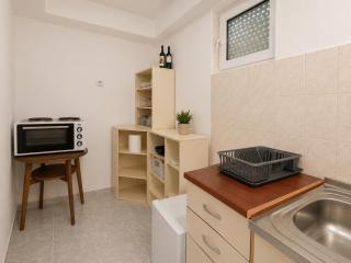 Top Value Apartments - 4