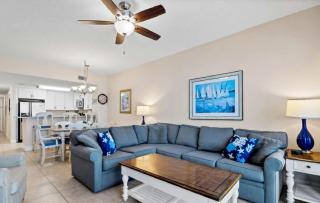 Two Bedroom Beachfront Residence with Panoramic Views - 8