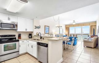 Two Bedroom Beachfront Residence with Panoramic Views - 2