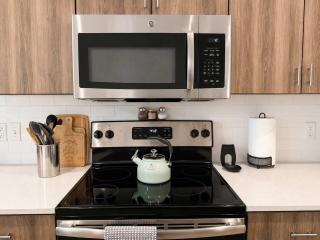 2BR Urban Oasis in Downtown SLC - Sleeps 6 Gym - 9
