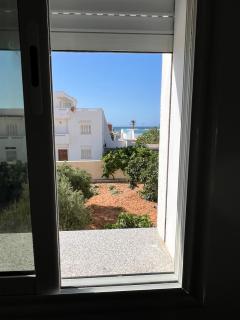 Relaxing Beach Retreat with Sea View - 2