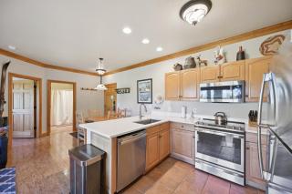 Hidden River Lodge #5940 : 2 190 - 4