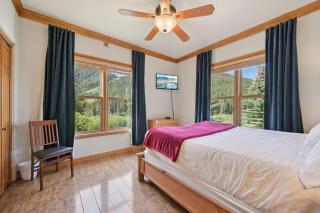 Hidden River Lodge #5940 : 2 190 - 1