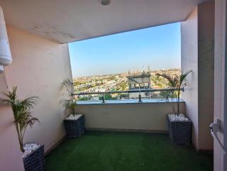 Supreme Deluxe One Bed Family Apartment in Goldcrest Mall and Residency Phase 4 DHA - 1