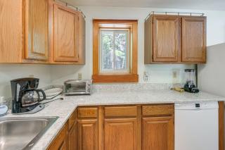 ‘Kenway Ranch’ Family Home in Southwest Harbor! - 5