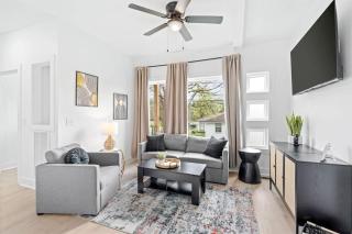 Renovated 2BR Home Near Dwntn & APSU - 4