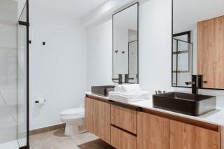 The Arena House - 4