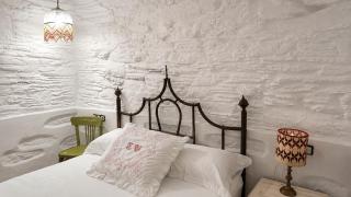 Est 1852 Andros - Tower 2 - 5