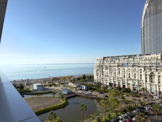 Modern Studio in Alliance Palace Panoramic Sea & City Views - 9