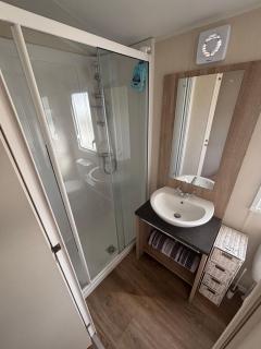 Seaview Holiday Rentals - Etchingham - 8