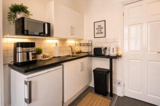 K Suites - Wellesley Road 1 - 7