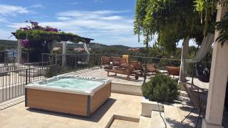 Villa Julia with heated pool and hot tub, ideal for large groups - 9