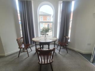 5 Minute walk to Derbion! City Centre Apartment - 4