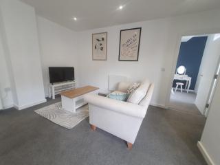5 Minute walk to Derbion! City Centre Apartment - 3