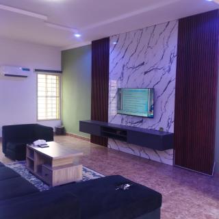 Hybrid Apartments and Suites - 1