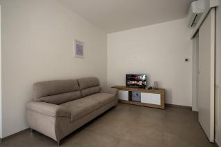 Garden Lounge - 6