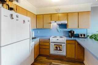 Our Place At The Beach 303E - 6