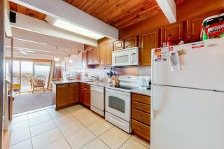 Beach Place N 3 - 1