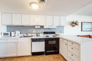 Fountainhead Towers 1204 - 2