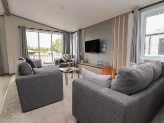 Cedar Lodge 2 Bedrooms - 7
