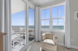 The Inn At Crystal Beach #303 - 2