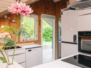 6 person holiday home in Oksbøl - 6