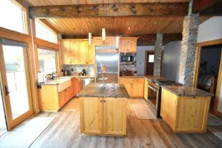 Deer Lodge #2- Lake Front - 6