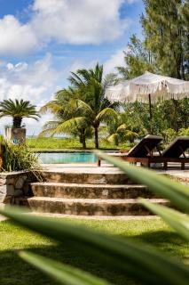 Villa Côté Sud Pousada De Charme - Pé na Areia - 8