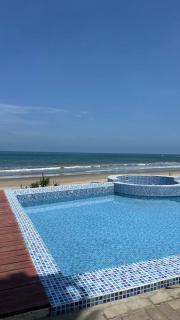 Apartamento con terraza frente al mar - 2