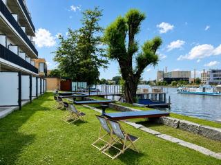 SpreeBlau Apartments - 8