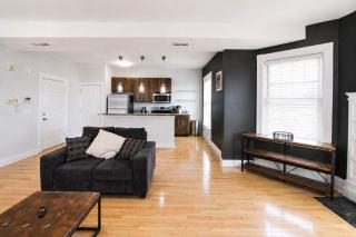 Pet-Friendly 1BR Opposite SSM SLU Hospital with Parking - 8