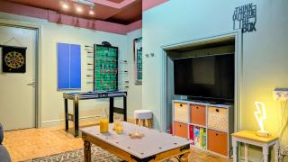 Family Home in Tywyn - Game and Cinema Rooms - 7