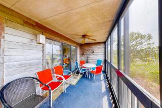 Our Place At The Beach 202E - 8