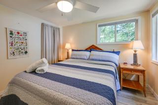 Waterfront Days, Fireside Nights! Lake Helen Haven - 1