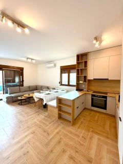 Azure Terrace Residence in Tivat with Sea View - 7