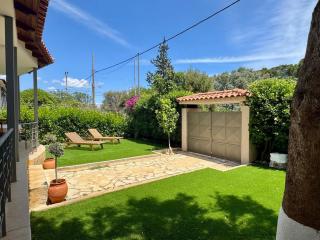 Nea Makri Holiday Villa - Authentic Greek Retreat - 7