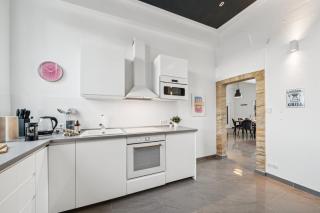 Yello Homes - Lazy Loft - Airport & Messe - 8 Betten - 3 Schlafzimmer - 5