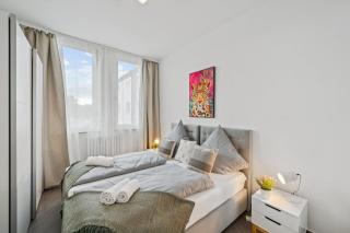 Yello Homes - Lazy Loft - Airport & Messe - 8 Betten - 3 Schlafzimmer - 3