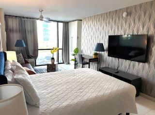 Gorgeous Oceanview Studio w/kitchenette, pool - 7