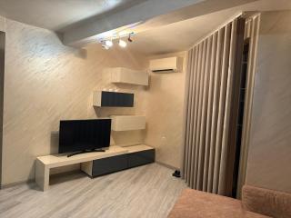 RICH 7 Apartment - 7