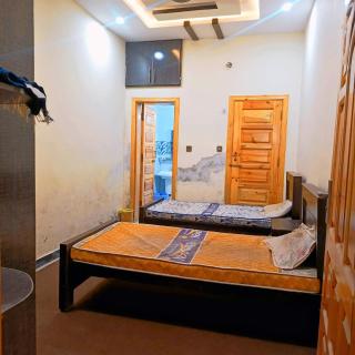 Shah Boys Hostel & Guest House - 5