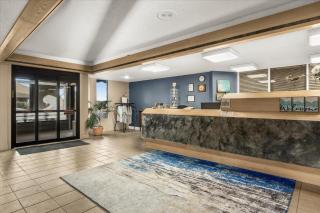 Ocean View Pet-Friendly Family Suite with Kitchen - Pool and Hot Tub - 7