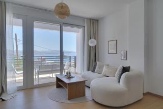 Seaview Serenity Luxurious apartment - 0